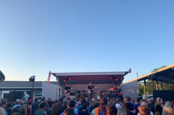 Photo of Into the Now performing at Bands on the Bricks.