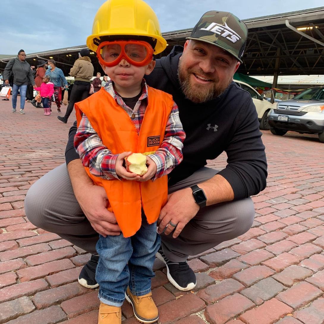 Halloween at the Market is an annual free Market event, a huge community nonprofit fair that doubles as a bonus dress-up/trick or treat opportunity for families